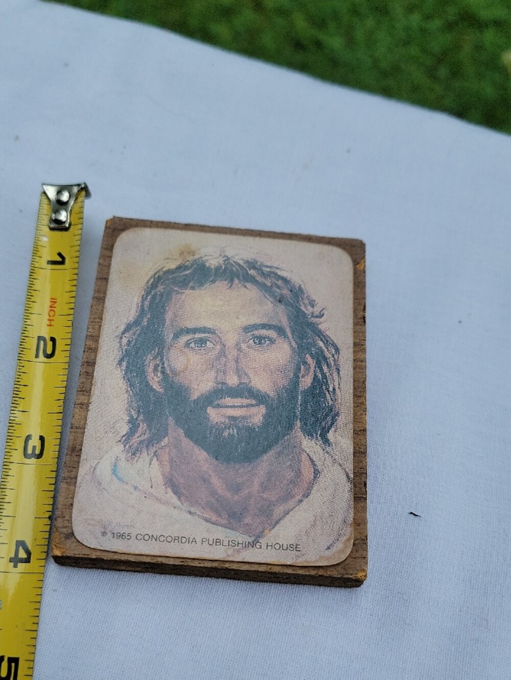 Vintage Jesus Portrait Wooden Plaque - Brown and Cream Tones - Picture 3 of 4